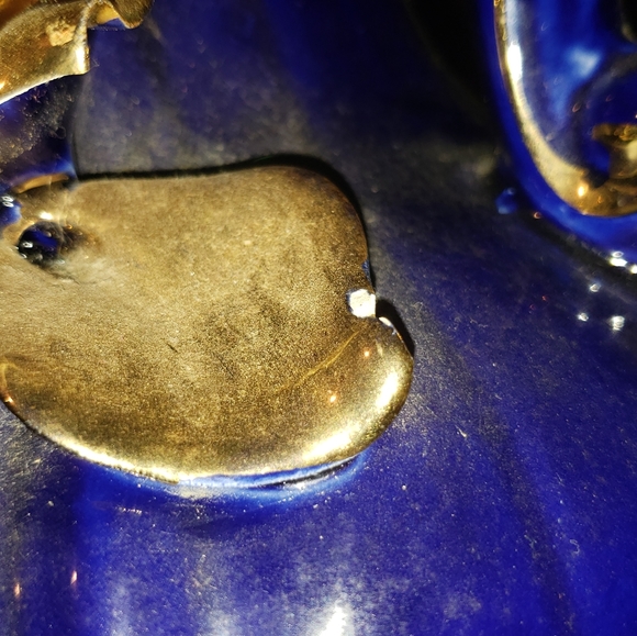 Blue vase with gold flowers - Picture 4 of 4